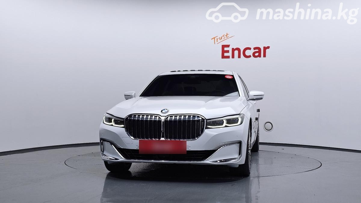 BMW 7 серии VI (G11/G12) Рестайлинг фото номер 2