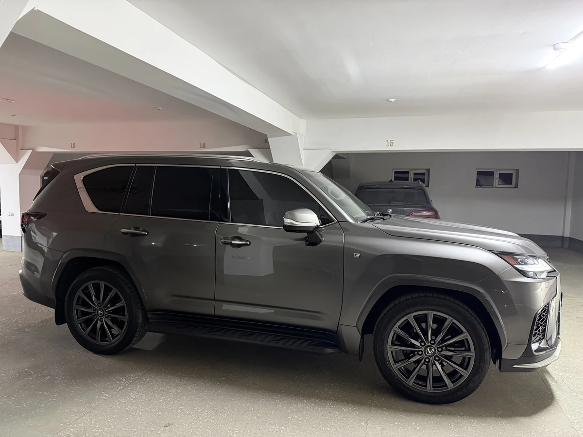 Продажа Lexus LX IV 2023