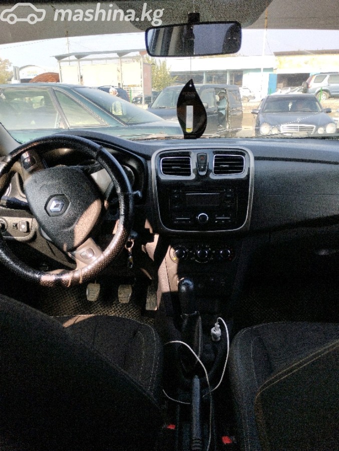 Renault Logan II фото номер 4