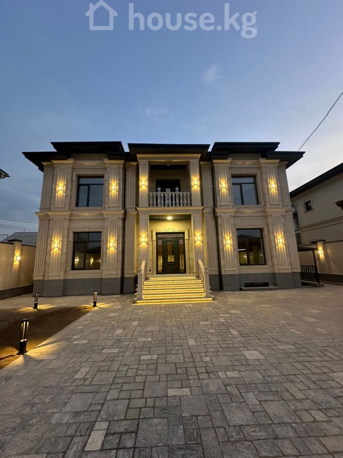 Дом, 6 и более комнат, 360 м2 фото номер 2