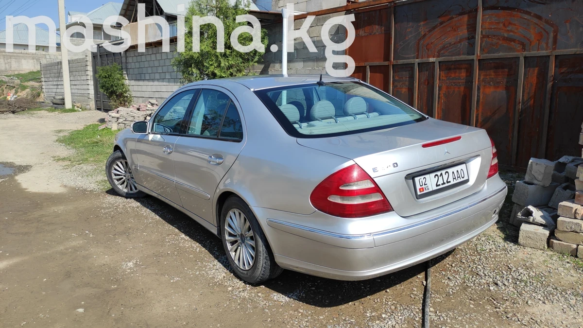 Mercedes-Benz E-Класс III (W211, S211)