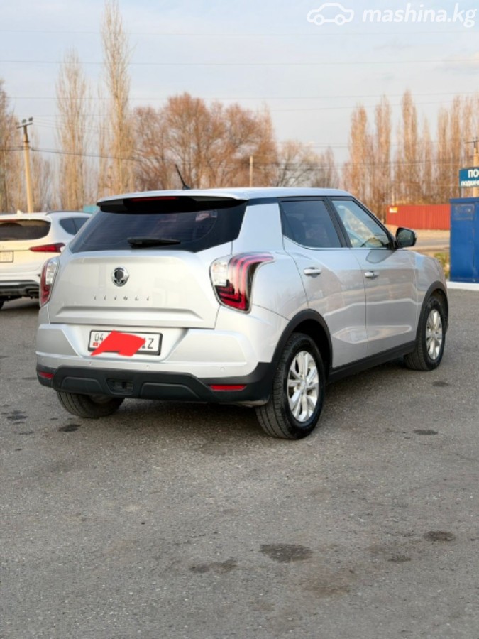 SsangYong Tivoli I Рестайлинг фото номер 3