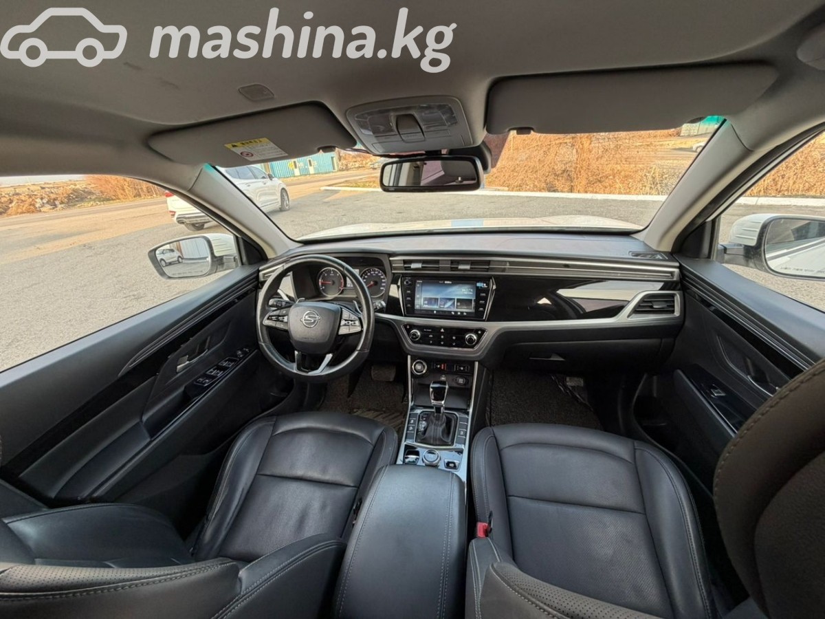 SsangYong Tivoli I Рестайлинг фото номер 5