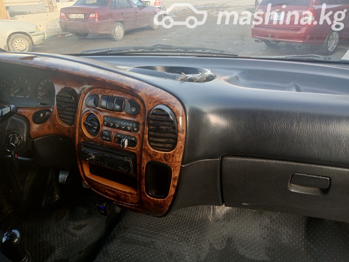 Hyundai Starex (H-1) I фото номер 7