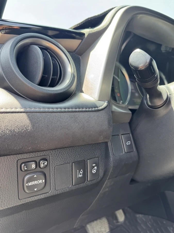 Продажа Toyota RAV4 IV (XA40) Рестайлинг 2018 фото номер 12