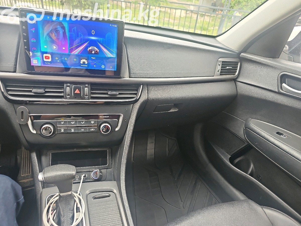 Kia K5 II фото номер 9