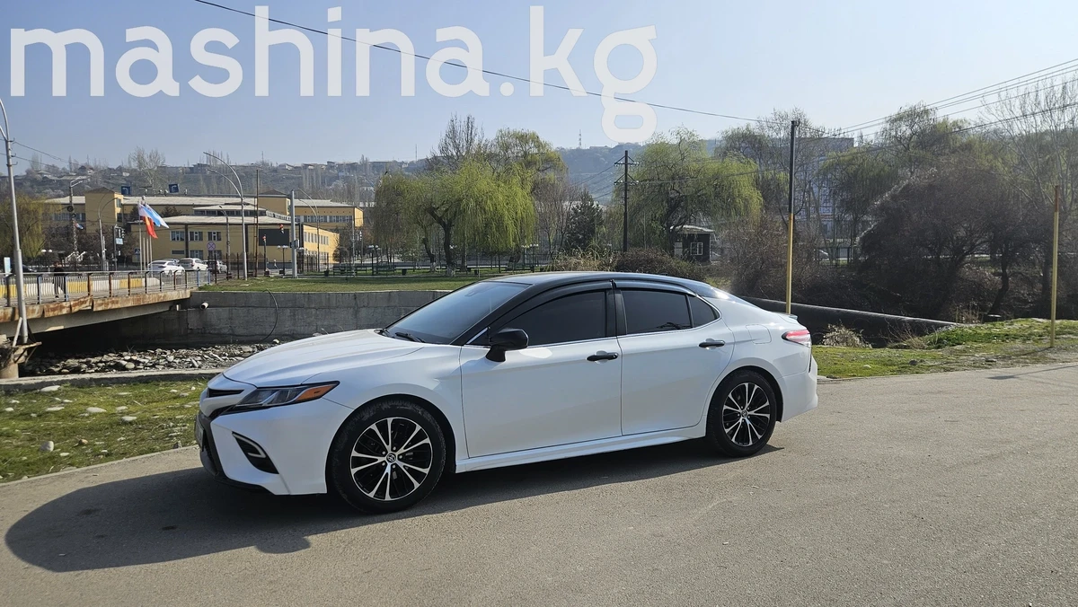 Продажа Toyota Camry VIII (XV70) 2018