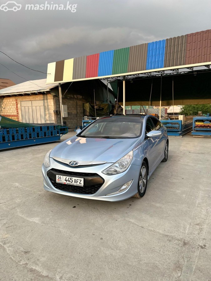 Hyundai Sonata VI (YF)