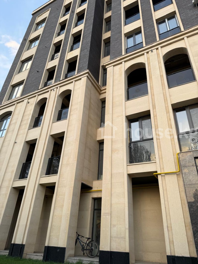 4-комн. кв., 156 м2 фото номер 4