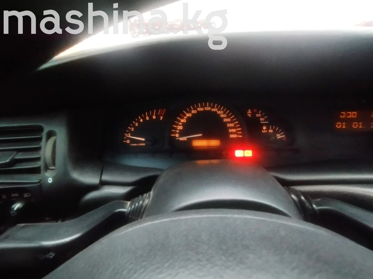 Продажа Opel Vectra B Рестайлинг 2001 фото номер 6