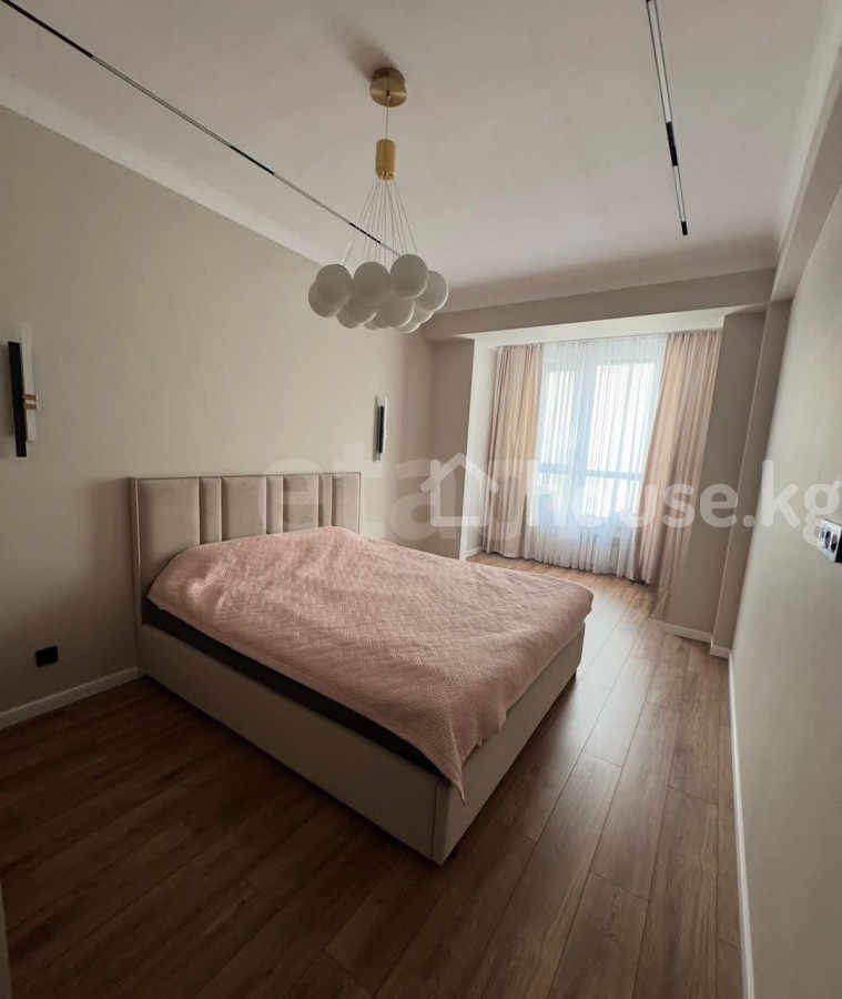 2-комн. кв., 86 м2 фото номер 2