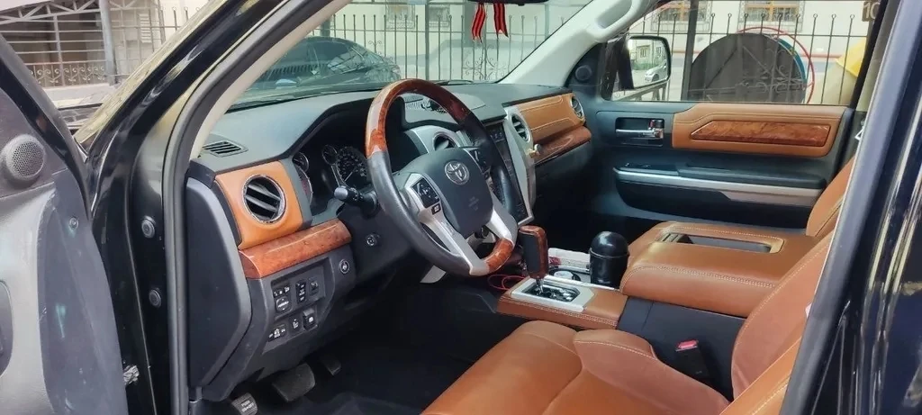 Продажа Toyota Tundra II Рестайлинг 2014