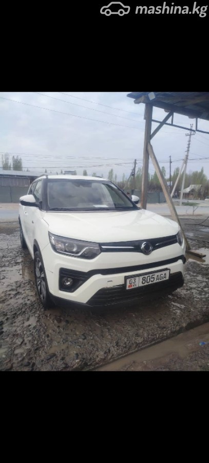 SsangYong Tivoli I Рестайлинг фото номер 2