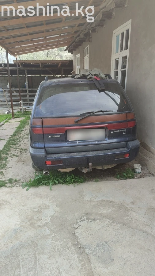 Продажа Mitsubishi Space Wagon II 1995 фото номер 3