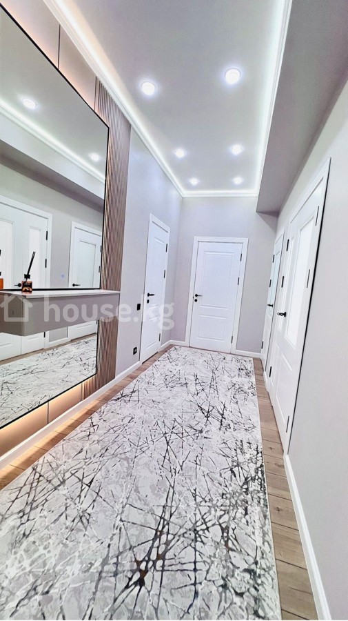 2-комн. кв., 66 м2 фото номер 3