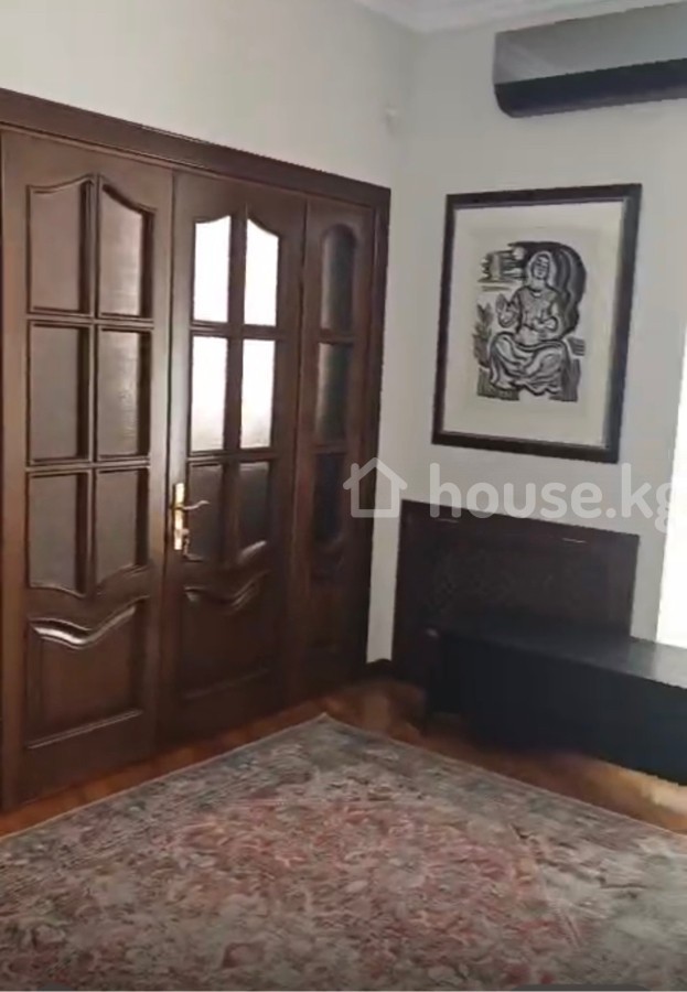 4-комн. кв., 200 м2 фото номер 6
