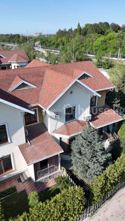 Дом, 5-комн., 205 м2 фото номер 1
