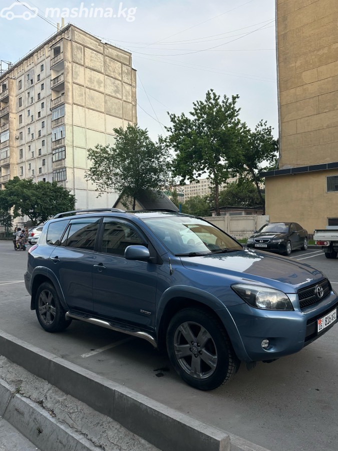 Toyota RAV4 III (XA30)