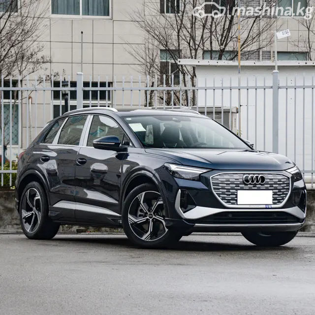 Audi Q4 e-tron фото номер 3