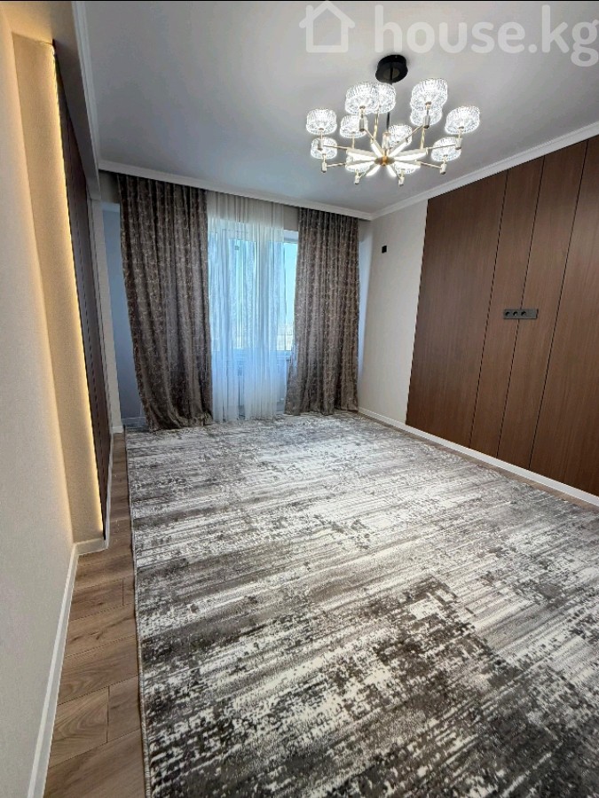 2-комн. кв., 71 м2 фото номер 3