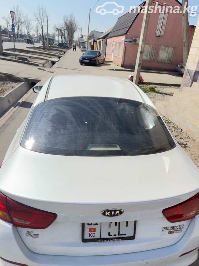 Kia K5 II фото номер 8