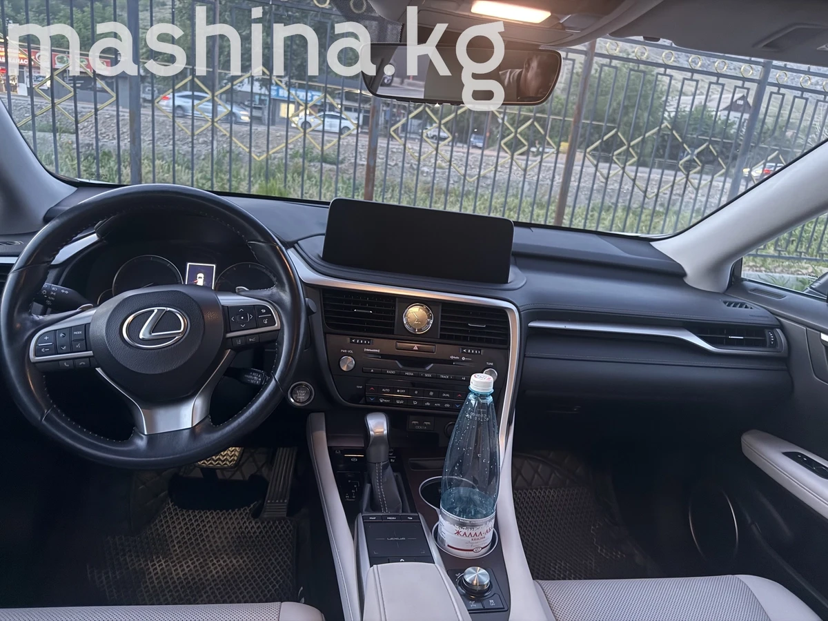 Продажа Lexus RX IV Рестайлинг 2020 фото номер 5