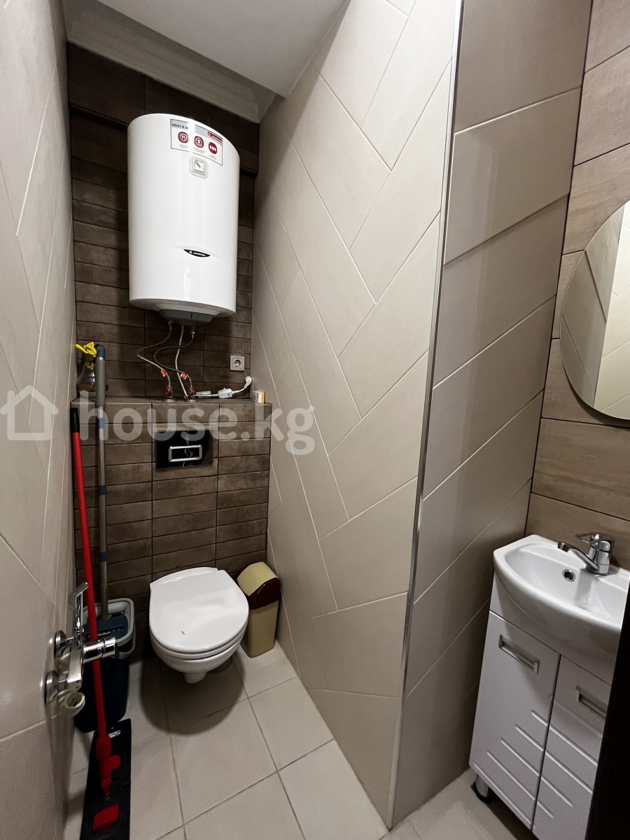 3-комн. кв., 140 м2