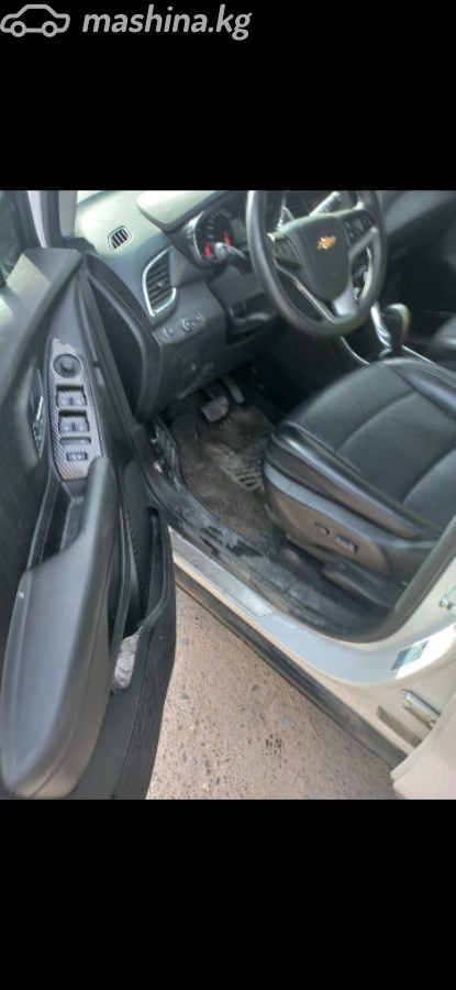 Chevrolet Trax I Рестайлинг фото номер 8