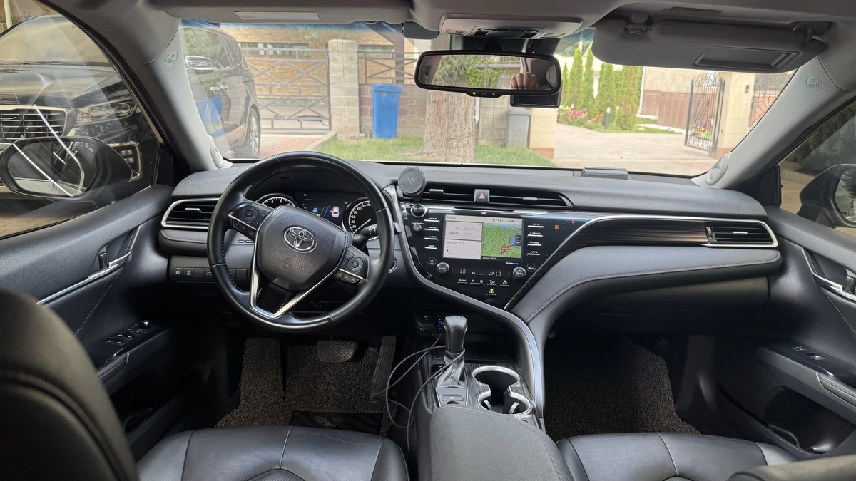 Продажа Toyota Camry VIII (XV70) 2018