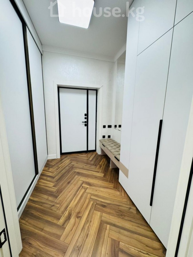 Дом, 5-комн., 320 м2 фото номер 4